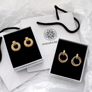 Pendientes Milos Gold, Minué & Bisou tienda de joyería